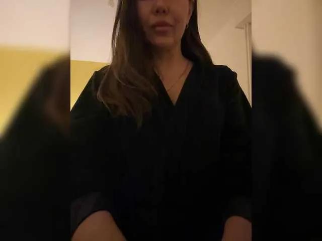 AnnaHott from BongaCams