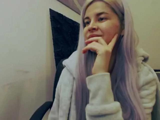AryaJoliee from BongaCams