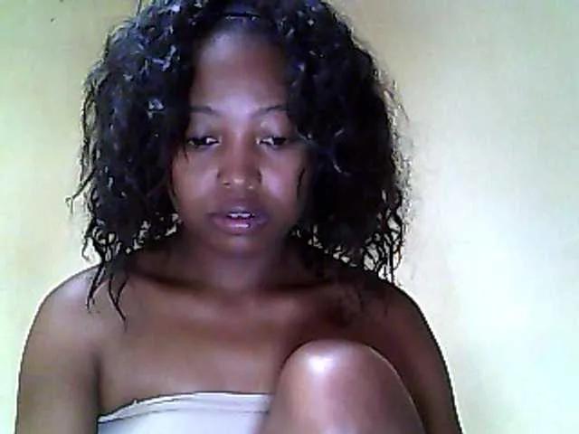 Chaimah from BongaCams