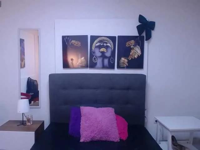 dianapearls from BongaCams