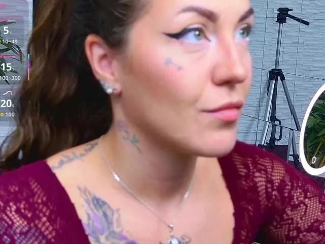 Watch BongaCams's IvorySwan IvorySwan from BongaCams