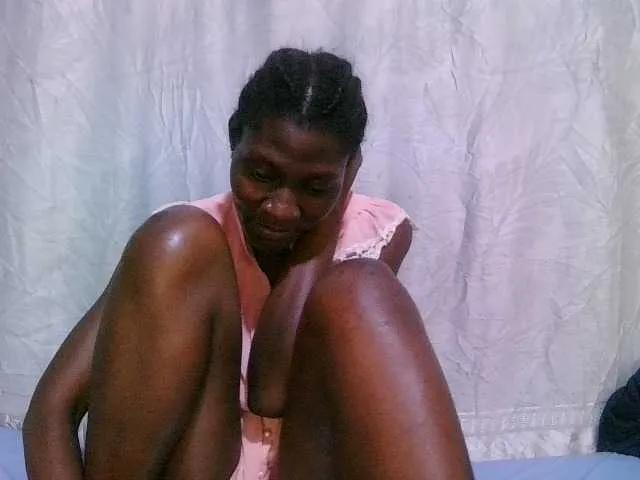 ivvy6 from BongaCams