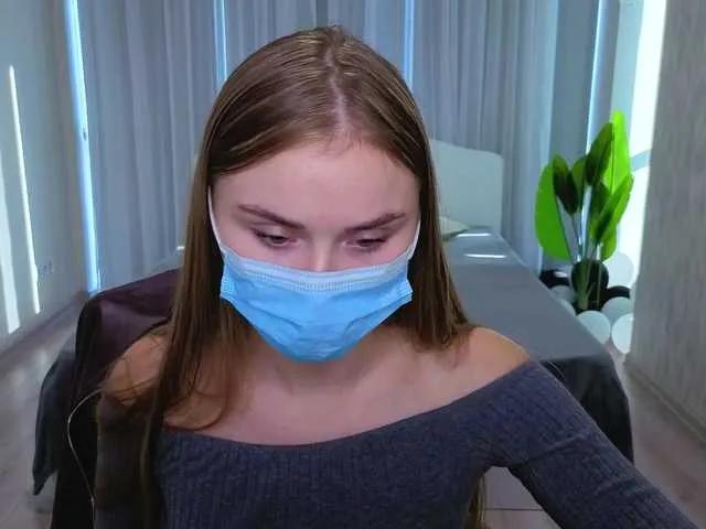 Masturbate to cute escort Jasmine777 Jasmine777 from BongaCams