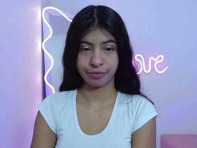 Sandyy-tay from BongaCams