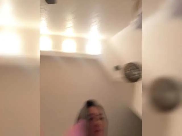 Explore 28 years old ViktoriaX from BongaCams ViktoriaX from BongaCams