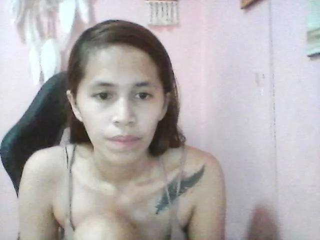 YourMochii from BongaCams