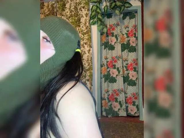 ZetaJones from BongaCams