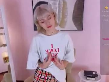 laly_morgret from Chaturbate