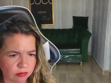 paula_lorens_t from Chaturbate