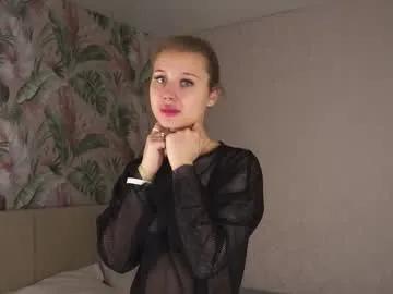 sheroncrossland from Chaturbate