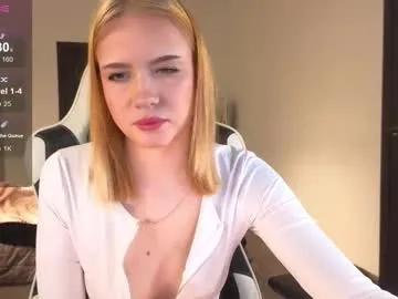 Amazing Shinyluna wants you to fuck her body now shinyluna from Chaturbate