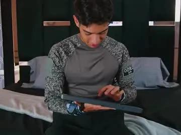 taylorsmiths_ from Chaturbate