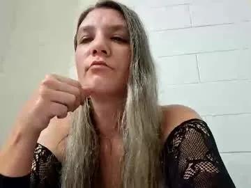 Join naked camslut Valerierayne13 valerierayne13 from Chaturbate