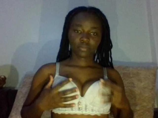 Masturbate to BongaCams's Rozybeauty rozybeauty from BongaCams