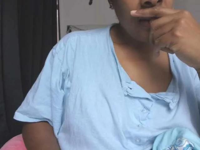 Checkout BongaCams's Zuriluxe45 Zuriluxe45 from BongaCams