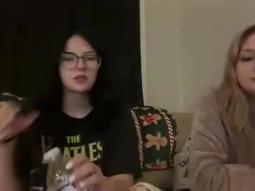 Join 19 years old abs7719 from Chaturbate abs7719 from Chaturbate