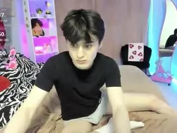 Cute kevinhunter_ from Chaturbate kevinhunter_ from Chaturbate