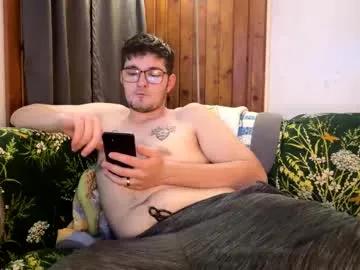 Naked Krimsoncircuit wants you to fuck their body now krimsoncircuit from Chaturbate