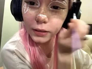 Checkout 18 years old megansavells from Chaturbate megansavells from Chaturbate